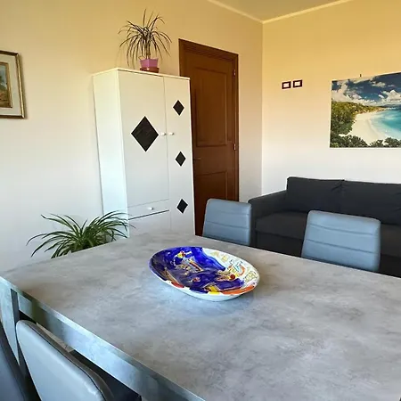 Apartment Casa Punta Barcarello, Sferracavallo Fronte Mare E Tramonti Da Sogno, A Due Passi Dalla Splendida Di Mondello Palermo